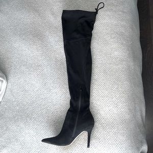 Boots with heels aldo size 8